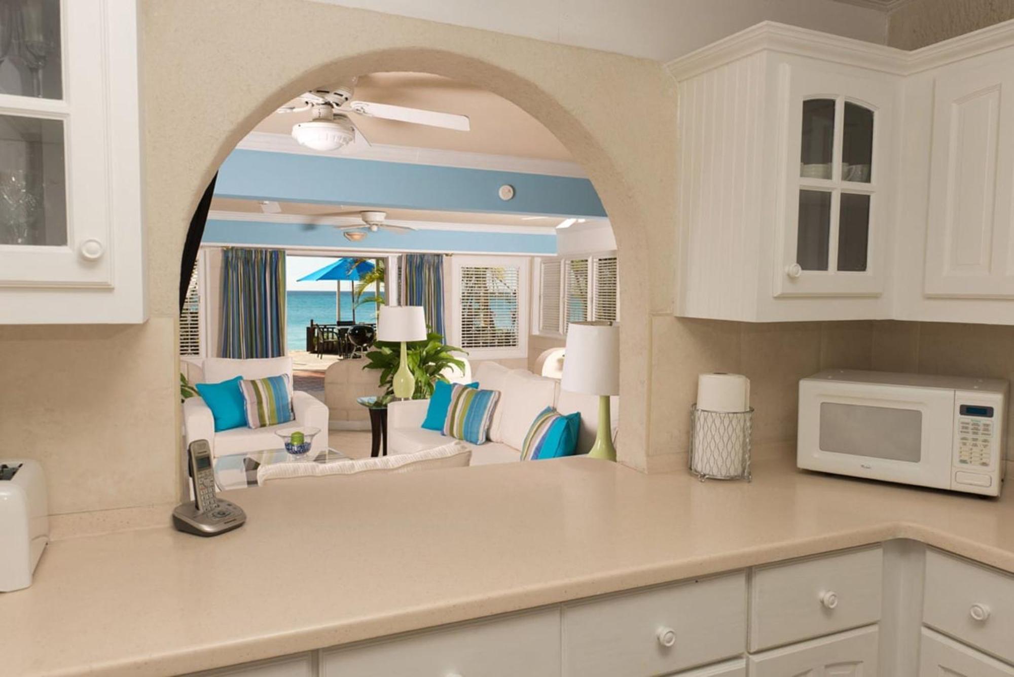 Bora Bora By Blue Sky Luxury Apartamento Paynes Bay Quarto foto